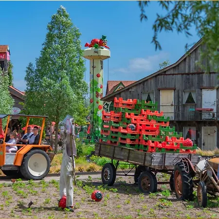 Reethus Bei Den Wassern Mit Kamin Und Sauna Сasa de vacaciones *