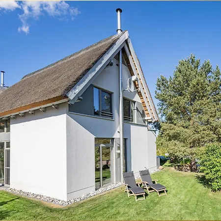 Reethus Bei Den Wassern Mit Kamin Und Sauna *